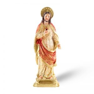 The Sacred Heart of Jesus statue
